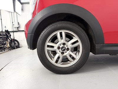 Lot 2012 Mini One