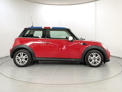 Lot 2012 Mini One