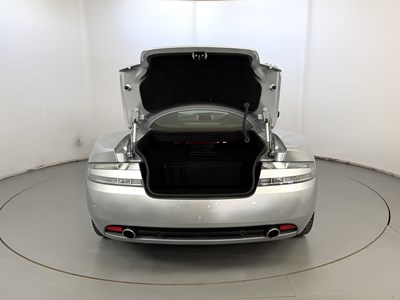 Lot 2005 Aston Martin DB9