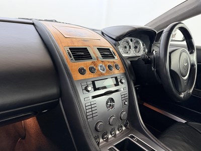 Lot 2005 Aston Martin DB9