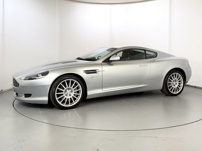 Lot 2005 Aston Martin DB9