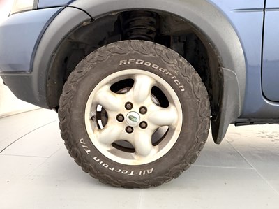 Lot 2005 Land Rover Freelander