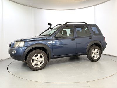 Lot 2005 Land Rover Freelander