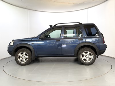Lot 2005 Land Rover Freelander