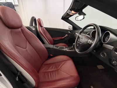 Lot 2006 Mercedes-Benz SLK200