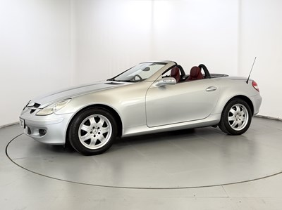 Lot 2006 Mercedes-Benz SLK200