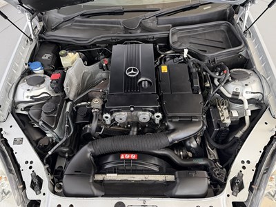 Lot 2006 Mercedes-Benz SLK200