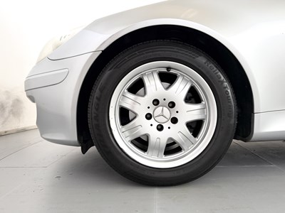 Lot 2006 Mercedes-Benz SLK200
