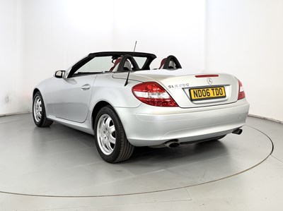 Lot 2006 Mercedes-Benz SLK200
