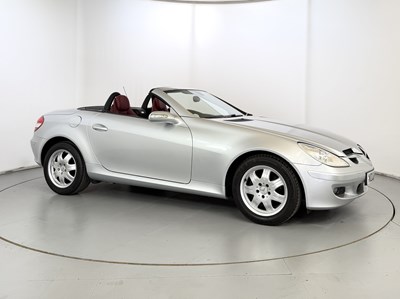 Lot 2006 Mercedes-Benz SLK200