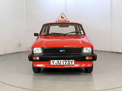Lot 1982 Austin Metro
