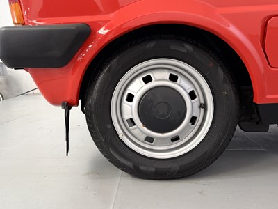 Lot 1982 Austin Metro