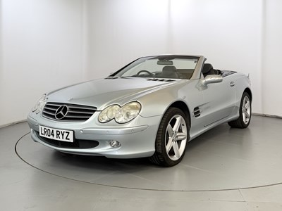 Lot 2004 Mercedes-Benz SL500