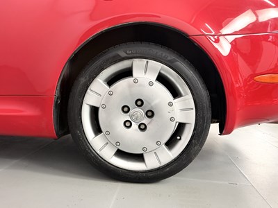 Lot 2004 Lexus SC430