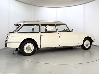 Lot 1969 Citroen ID21 DS Safari