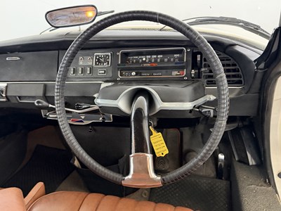 Lot 1969 Citroen ID21 DS Safari