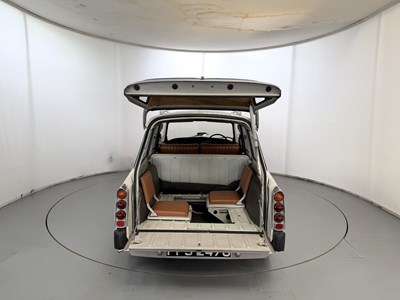 Lot 1969 Citroen ID21 DS Safari