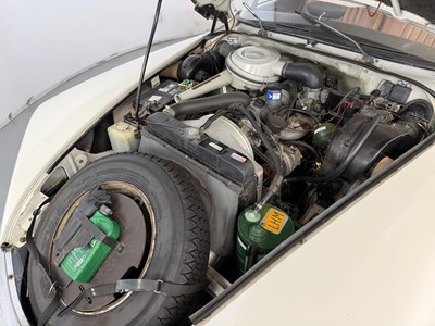 Lot 1969 Citroen ID21 DS Safari