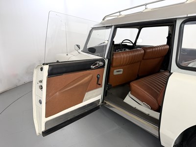 Lot 1969 Citroen ID21 DS Safari