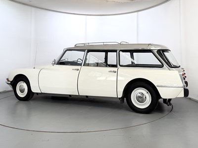 Lot 1969 Citroen ID21 DS Safari