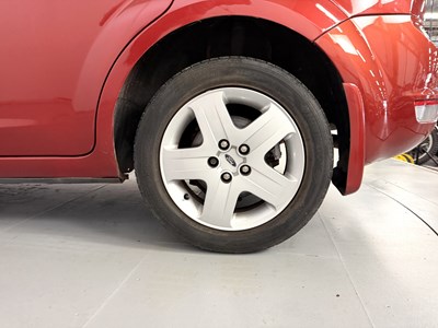 Lot 2008 Ford Focus - NO RESERVE