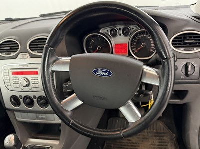 Lot 2008 Ford Focus - NO RESERVE