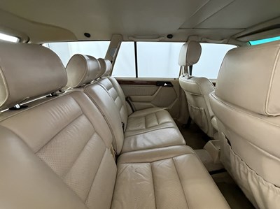 Lot 1990 Mercedes-Benz 230 TE - NO RESERVE