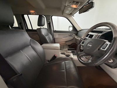 Lot 2009 Jeep Cherokee