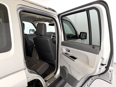Lot 2009 Jeep Cherokee