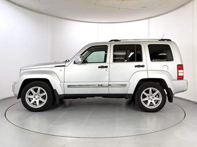 Lot 2009 Jeep Cherokee