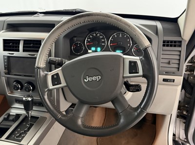 Lot 2009 Jeep Cherokee