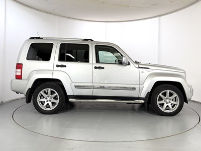 Lot 2009 Jeep Cherokee