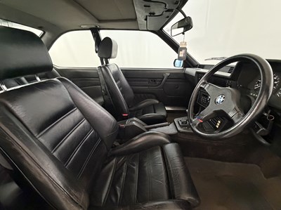Lot 1987 BMW 635CSI