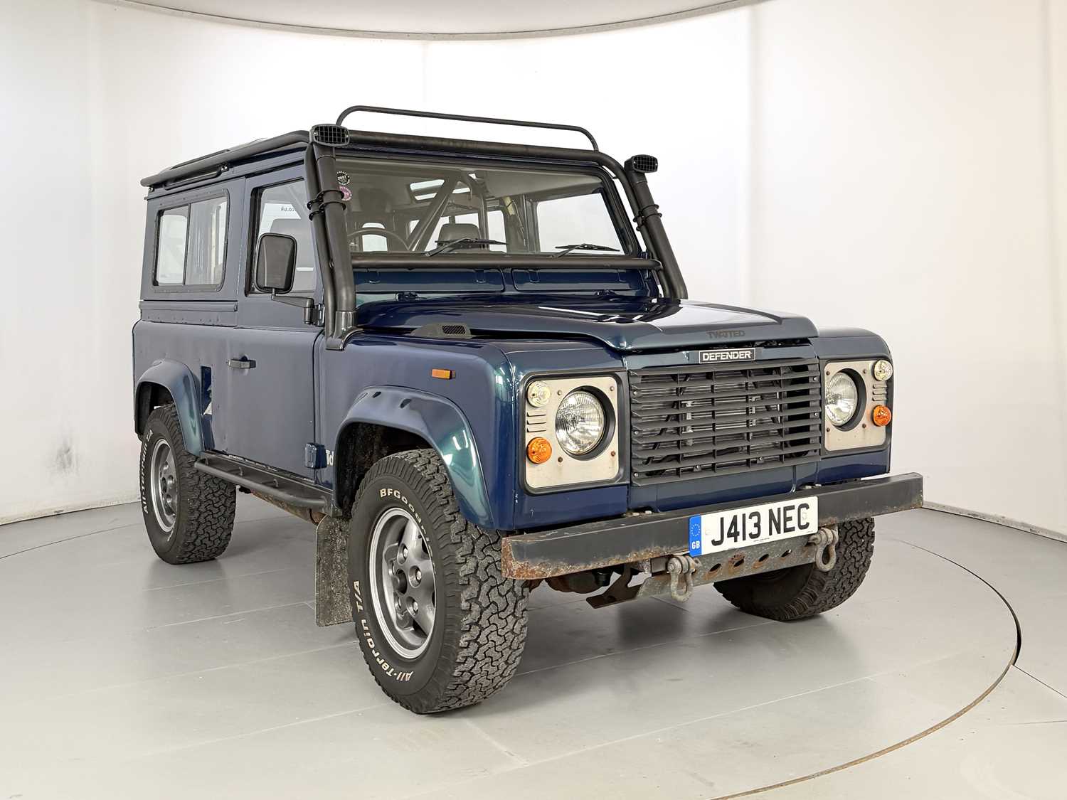 Lot 1991 Land Rover 90 Defender V8
