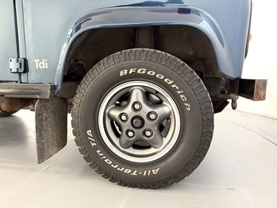 Lot 1991 Land Rover 90 Defender V8