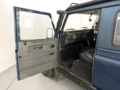Lot 1991 Land Rover 90 Defender V8