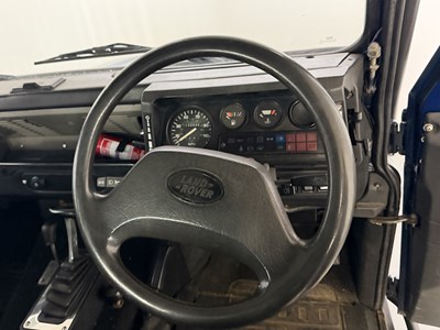 Lot 1991 Land Rover 90 Defender V8