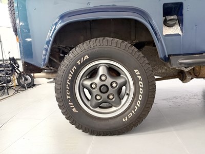 Lot 1991 Land Rover 90 Defender V8