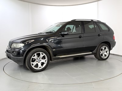 Lot 2005 BMW X5 Sport
