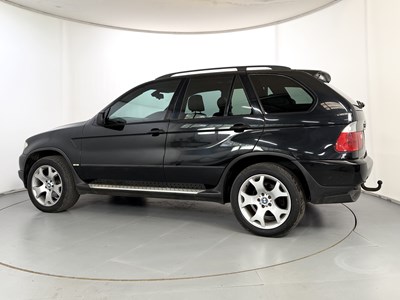 Lot 2005 BMW X5 Sport