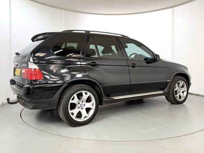 Lot 2005 BMW X5 Sport
