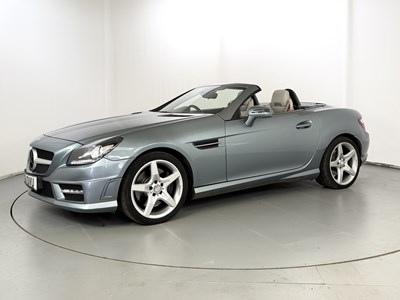Lot 2011 Mercedes-Benz SLK200