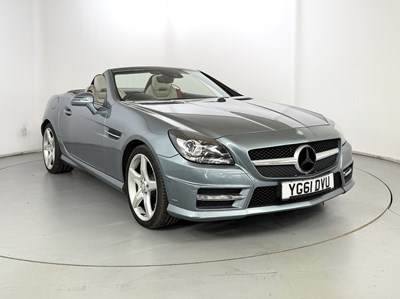 Lot 2011 Mercedes-Benz SLK200