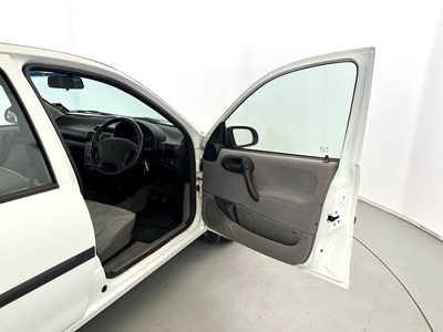 Lot 22 - 1997 Vauxhall Corsa