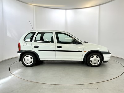Lot 22 - 1997 Vauxhall Corsa