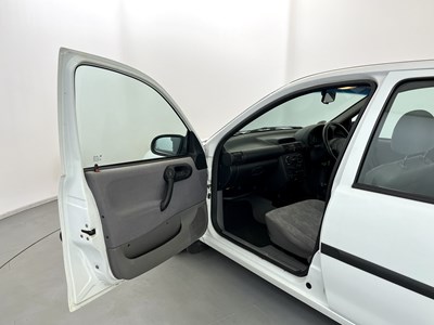 Lot 22 - 1997 Vauxhall Corsa