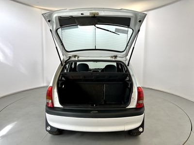 Lot 22 - 1997 Vauxhall Corsa