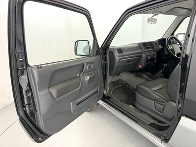 Lot 2004 Suzuki Jimny