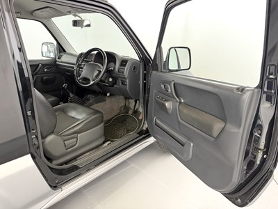 Lot 2004 Suzuki Jimny