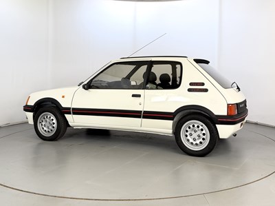 Lot 1990 Peugeot 205 GTI